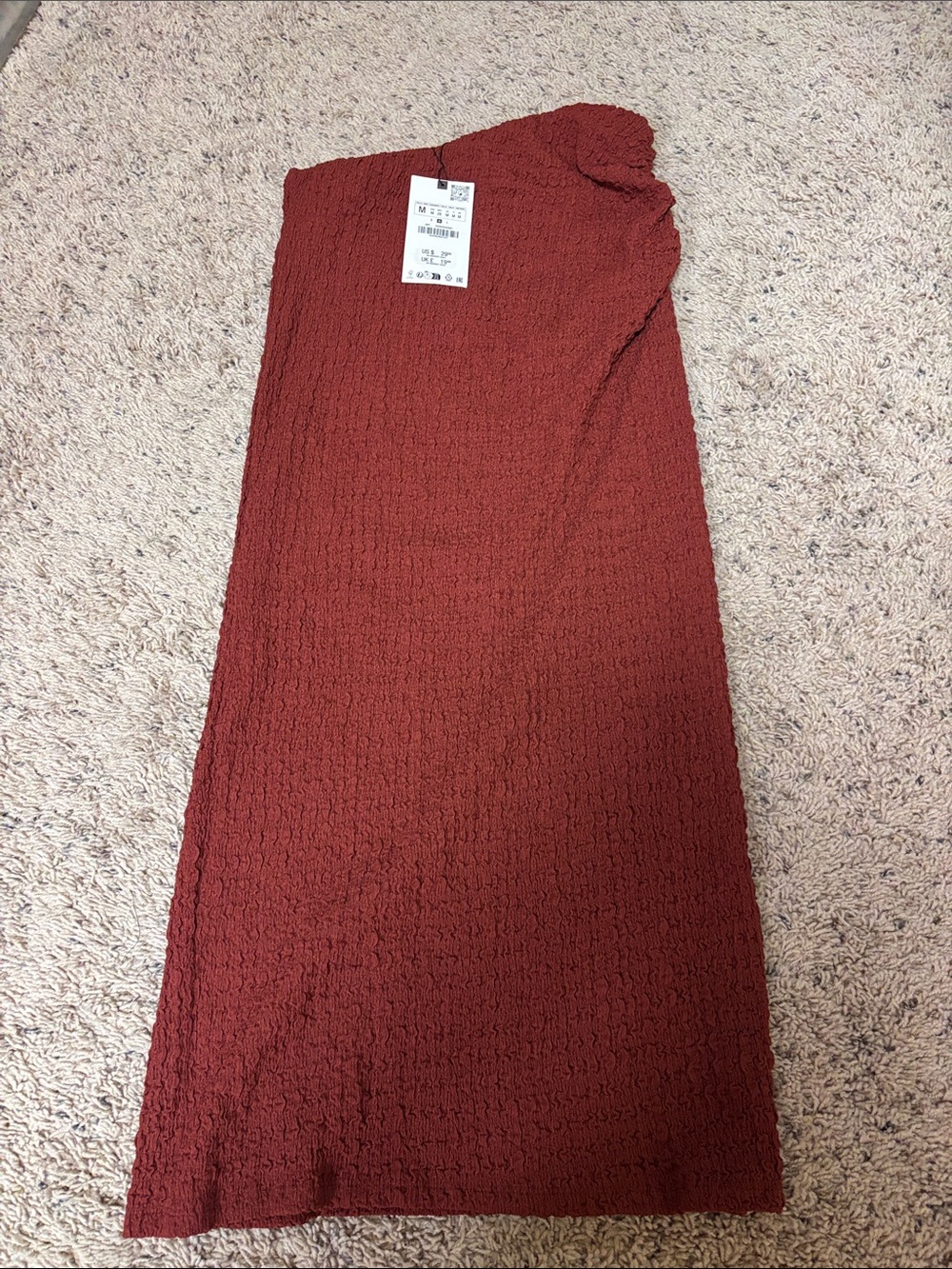 Zara Textured Midi Skirt in Burnt Red / Rust color Size Medium NWT